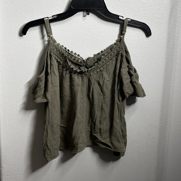 Ambiance Women Green Off Shoulder‎ Blouse Size Small. - Picture 1 of 9